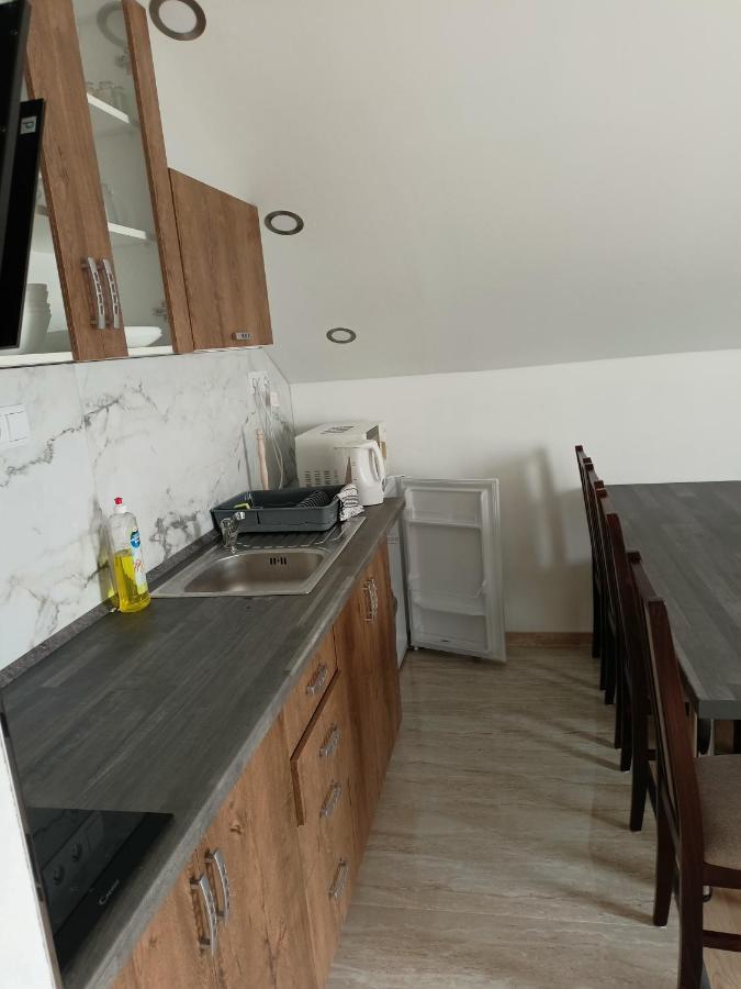 Apartman Zlata Rybka Podhájska Exterior photo